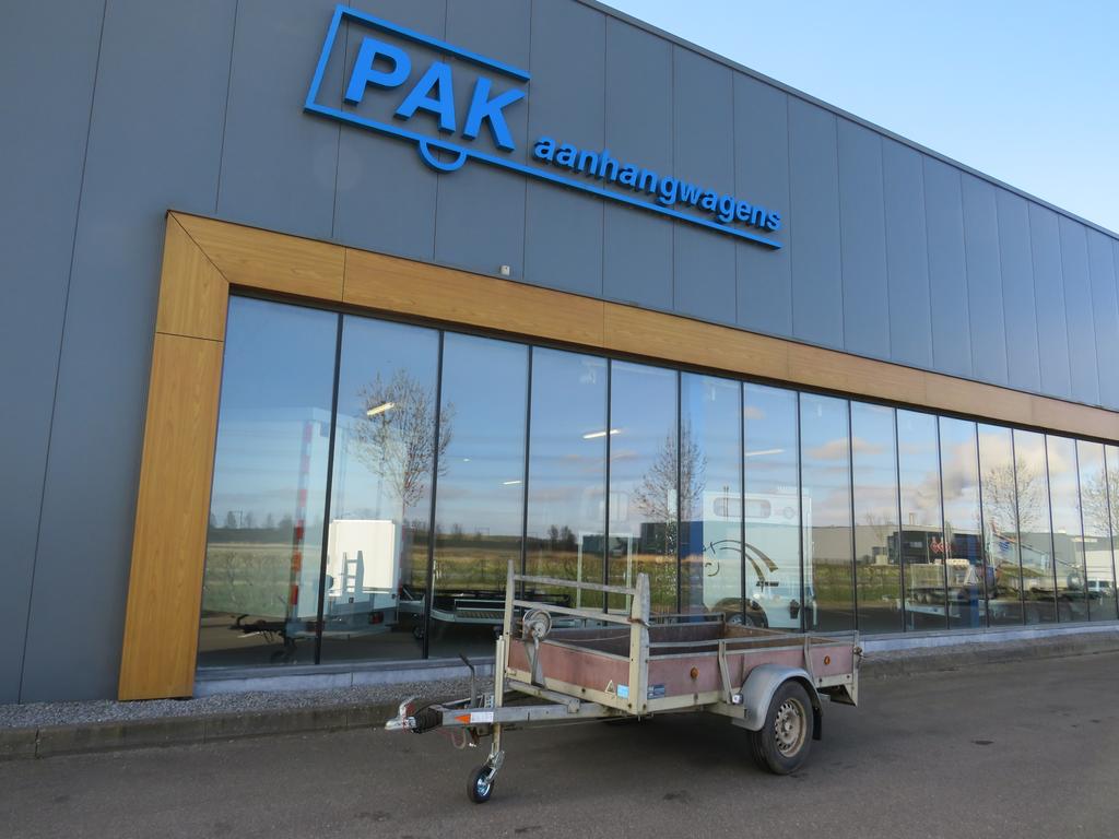 Henra Bakwagen enkelas 250x130cm 1350kg